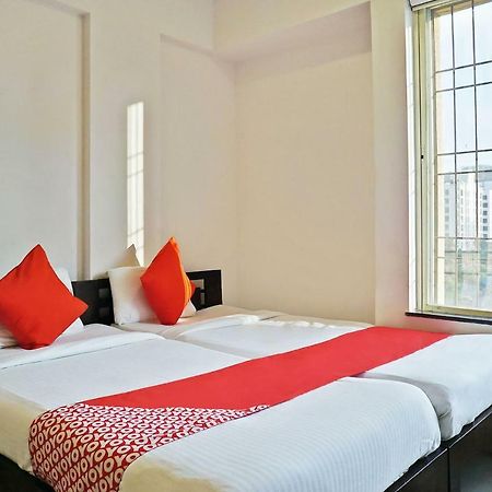 Oyo 12227 Hotel Resonare Baner Púna Exteriér fotografie