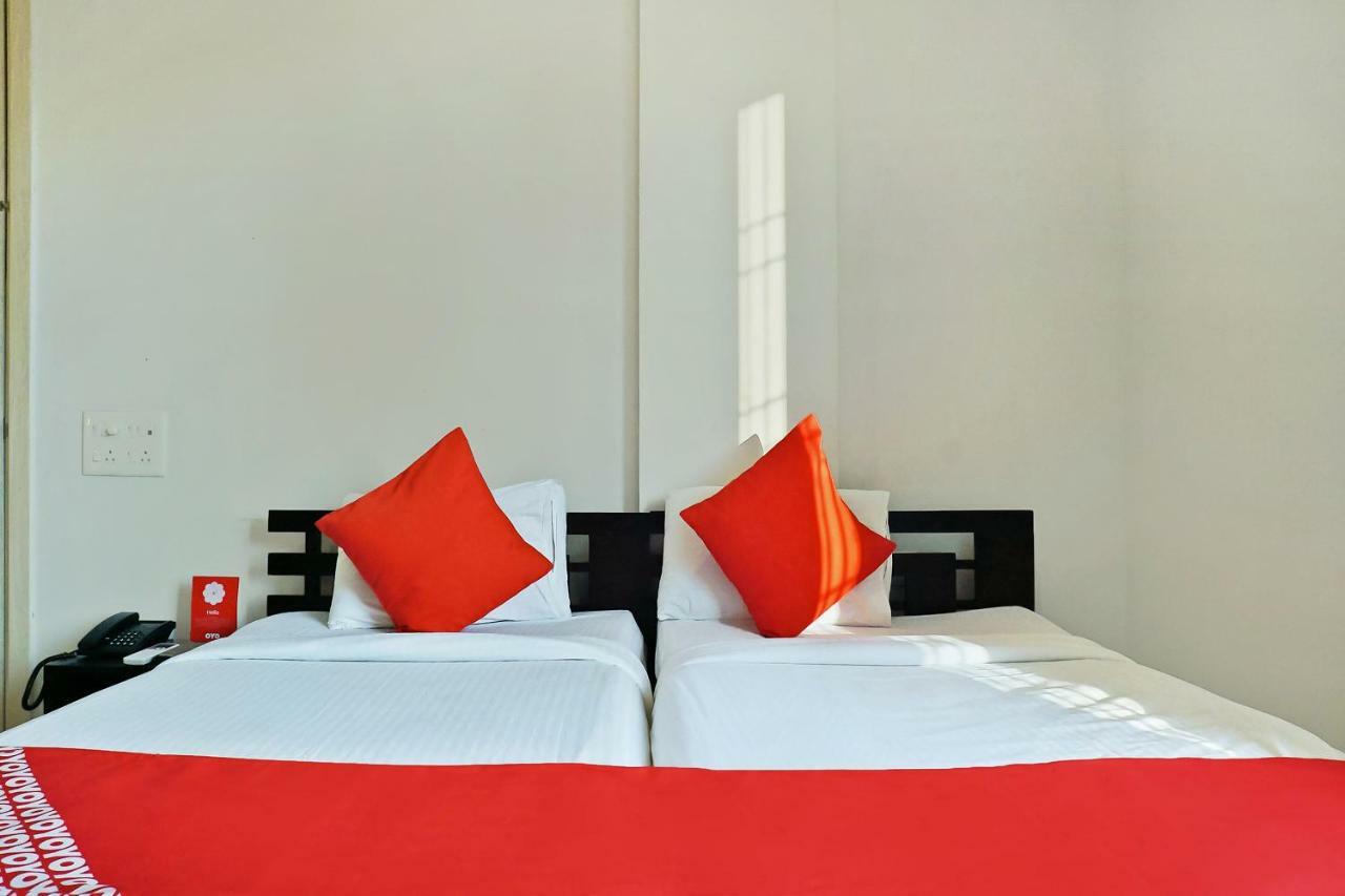 Oyo 12227 Hotel Resonare Baner Púna Exteriér fotografie