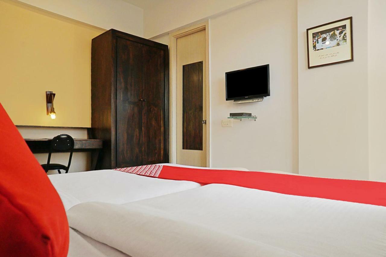 Oyo 12227 Hotel Resonare Baner Púna Exteriér fotografie